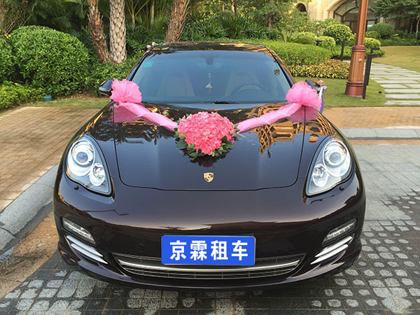 保時(shí)捷 帕拉梅拉 婚禮花車